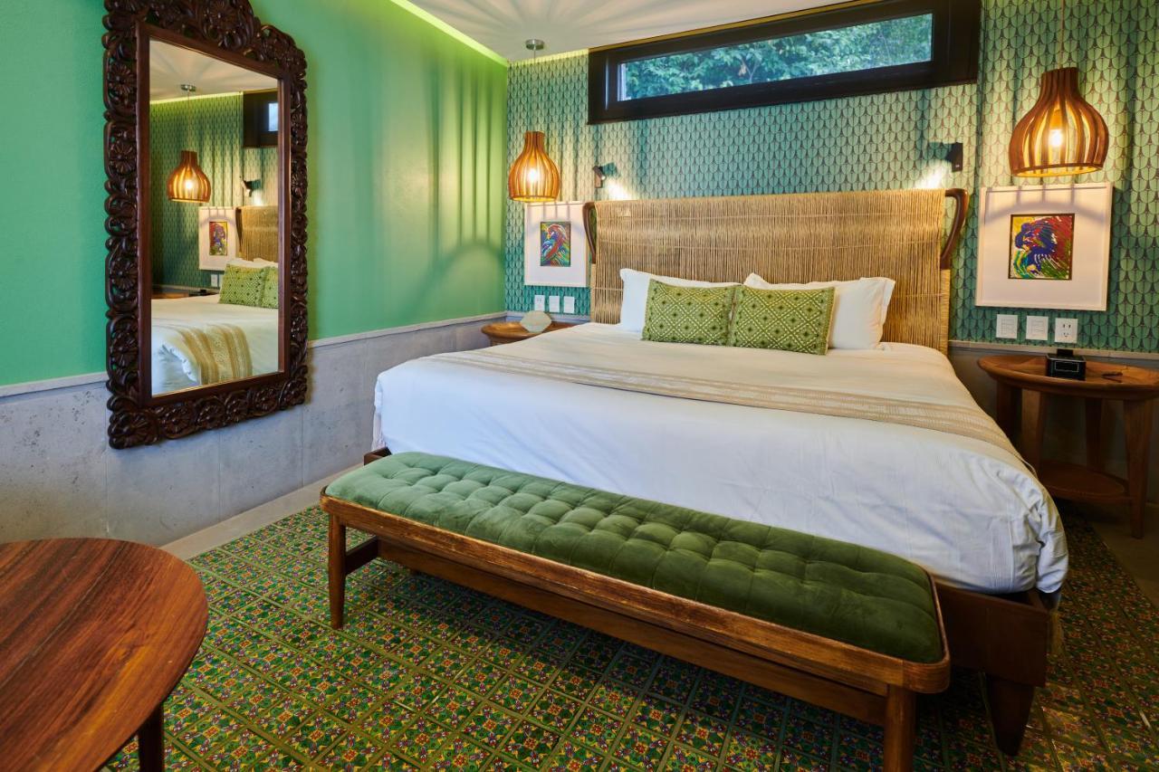 Hotel Luxury Patio Azul (Adults Only) Puerto Vallarta Bagian luar foto A bedroom at the hotel